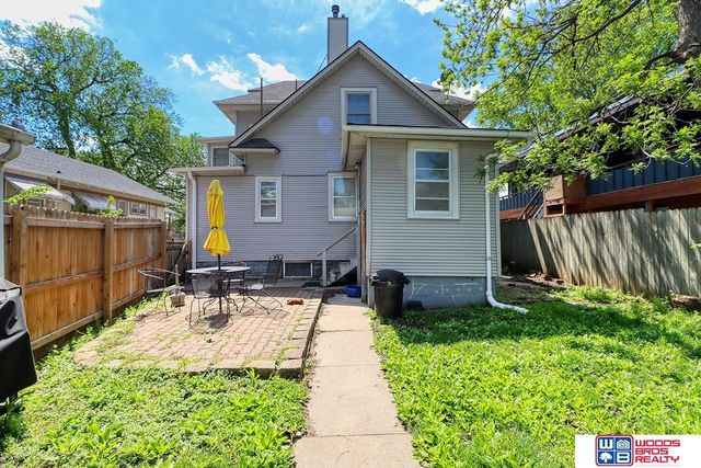 4834 Madison Avenue, Lincoln, NE 68504