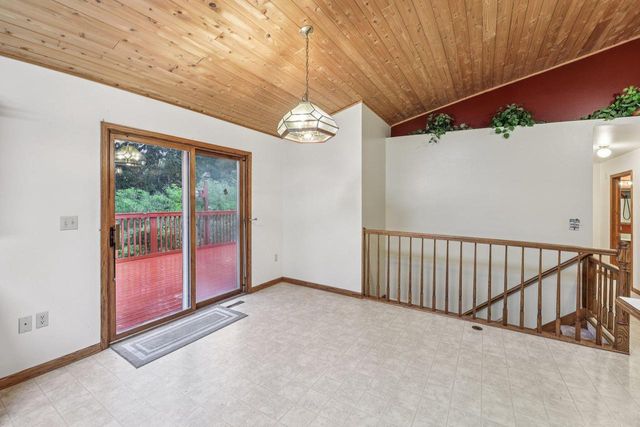 316 Cymric COURT, Wales, WI 53183