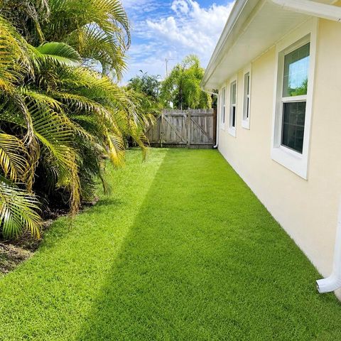 1023 NW SPRUCE RIDGE Drive, Stuart, FL 34994