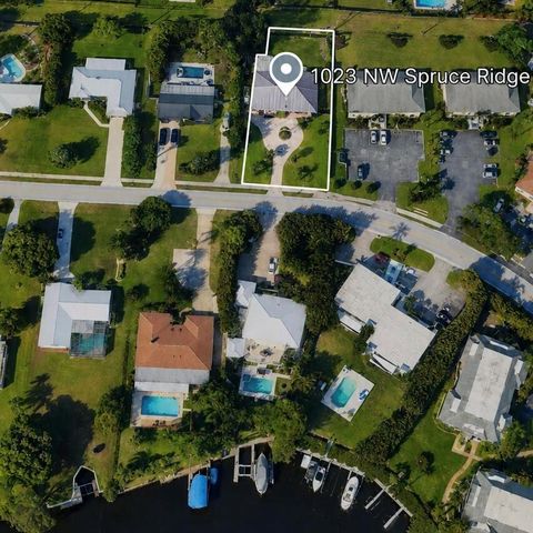 1023 NW SPRUCE RIDGE Drive, Stuart, FL 34994