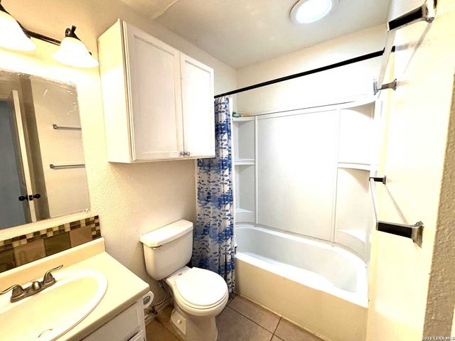 5510 Indian Peak, San Antonio, TX 78247