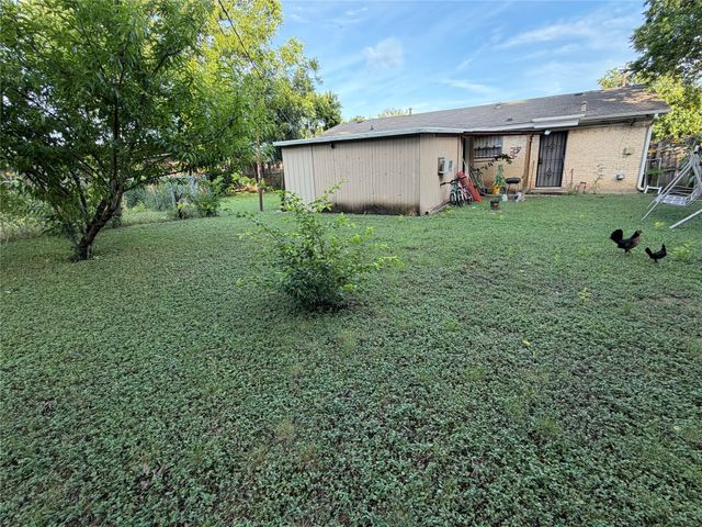 2329 Clover Ridge Drive, Dallas, TX 75216
