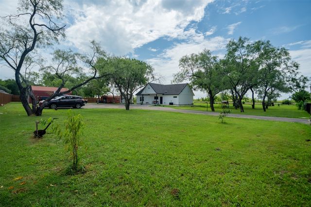 7002 Fair Road, Kaufman, TX 75142