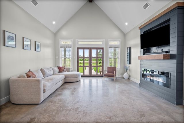 7002 Fair Road, Kaufman, TX 75142