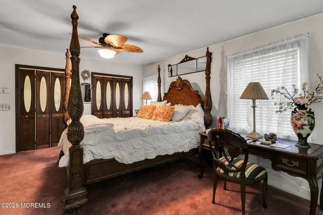 73 Hubbard Avenue, Red Bank, NJ 07701