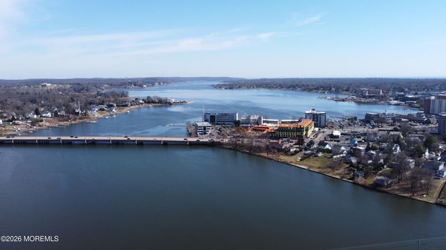 73 Hubbard Avenue, Red Bank, NJ 07701