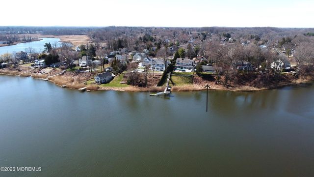 73 Hubbard Avenue, Red Bank, NJ 07701