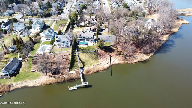 73 Hubbard Avenue, Red Bank, NJ 07701