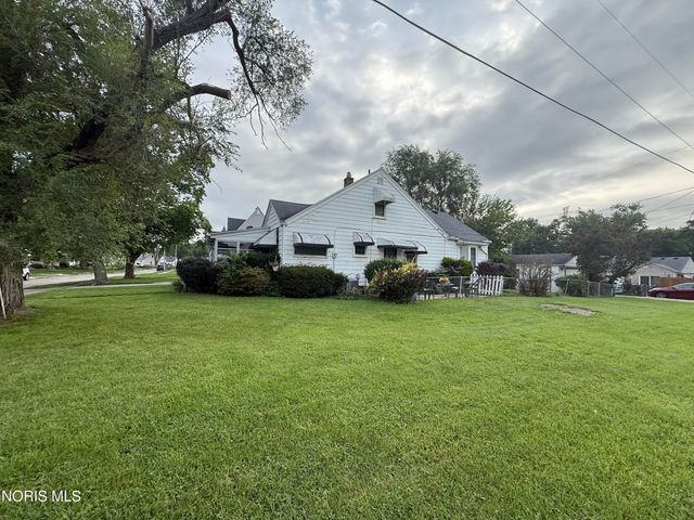 1943 Glencairn Avenue, Toledo, OH 43614