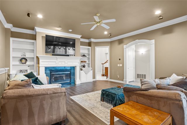 2312 Scenic Drive, Plano, TX 75025