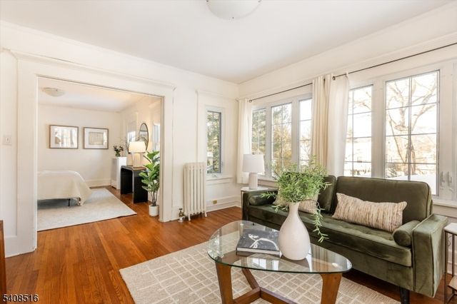 166 Montclair Ave, Montclair Twp., NJ 07042