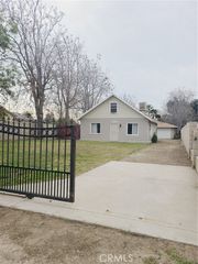 1087 E 2nd Street, San Bernardino, CA 92408