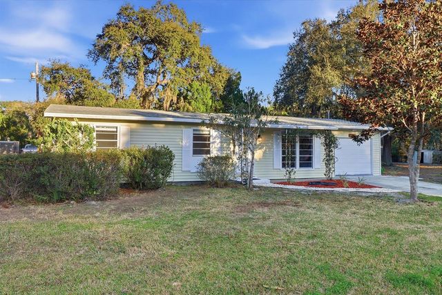 1045 N FAN PALM POINT, Crystal River, FL 34429