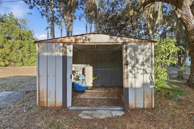 1045 N FAN PALM POINT, Crystal River, FL 34429