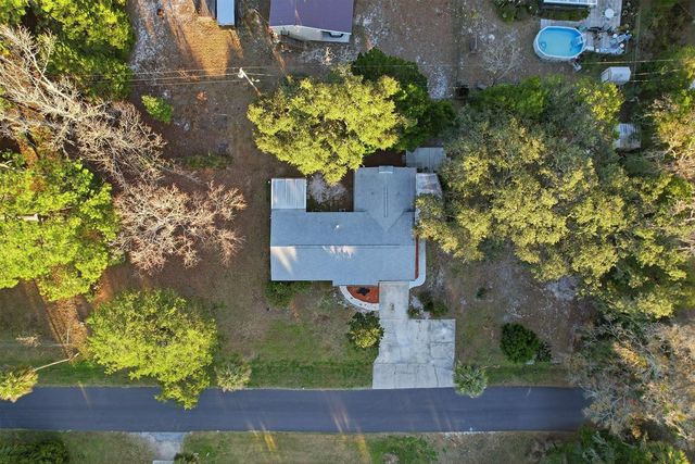 1045 N FAN PALM POINT, Crystal River, FL 34429