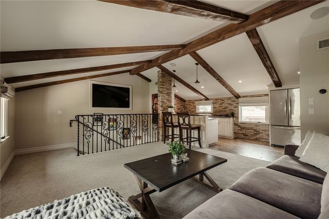 16450 Alamo Canyon, Canyon Country, CA 91387