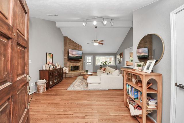 1703 San Jose Block, Friendswood, TX 77546