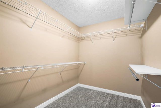 111 Victory Lake Drive, Vine Grove, KY 40175