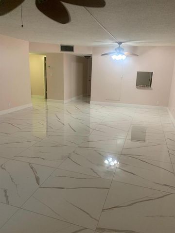4821 NW 22nd Court NW 100, Lauderhill, FL 33313