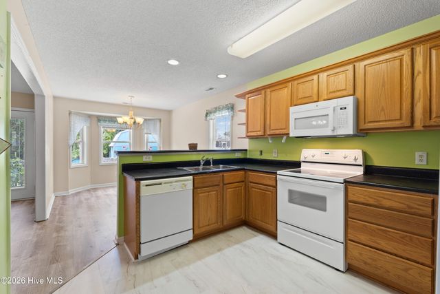2799 Sea Aire Drive SW, Supply, NC 28462
