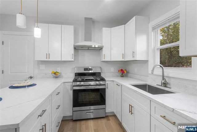 96 Washington Street, Lodi, NJ 07644