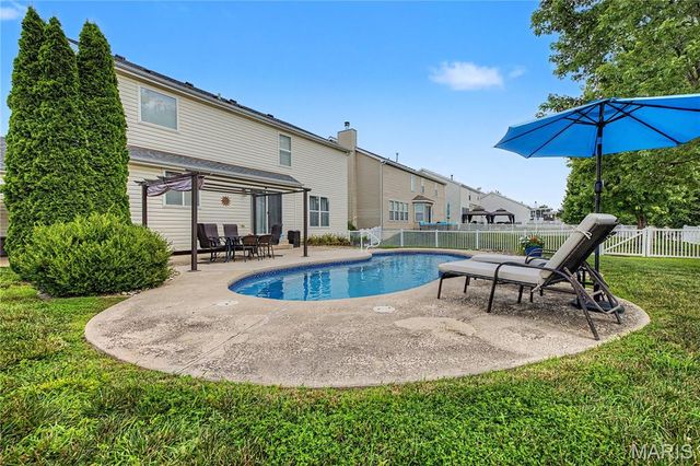 3874 Scarlet Oak Drive, House Springs, MO 63051