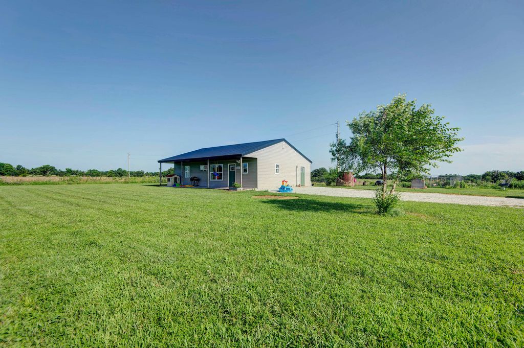 361 Durington Road, Buffalo, MO 65622