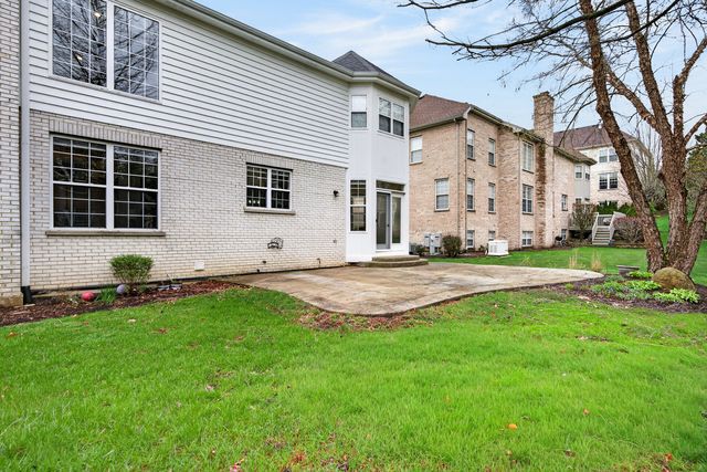 484 W Haleys Hill Court, Palatine, IL 60074