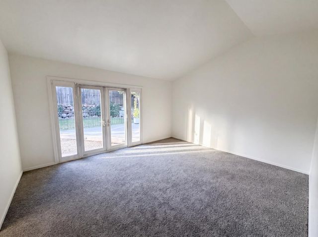113 Bittercreek Dr, Folsom, CA 95630