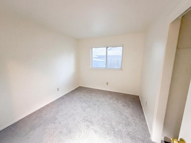 113 Bittercreek Dr, Folsom, CA 95630
