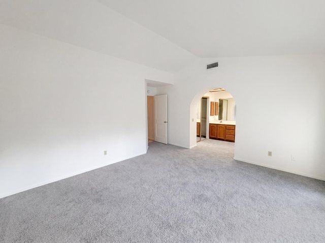 113 Bittercreek Dr, Folsom, CA 95630