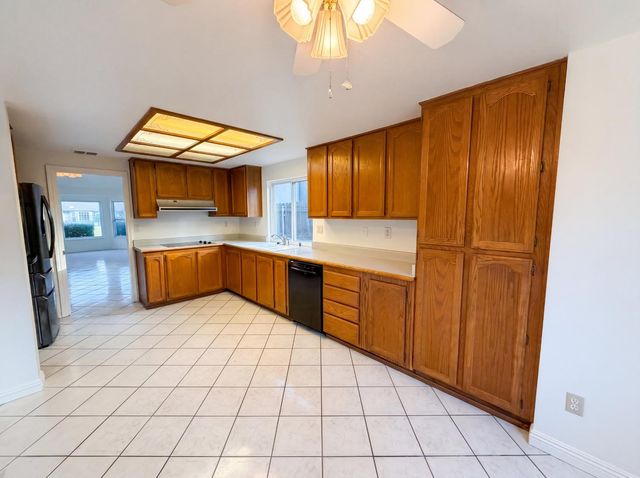 113 Bittercreek Dr, Folsom, CA 95630