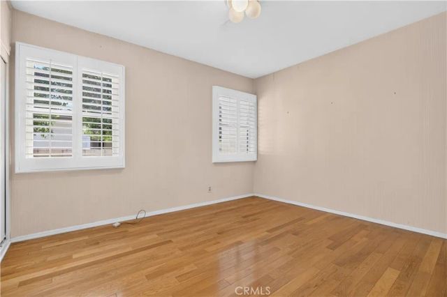 5961 Hillview Park, Valley Glen, CA 91401