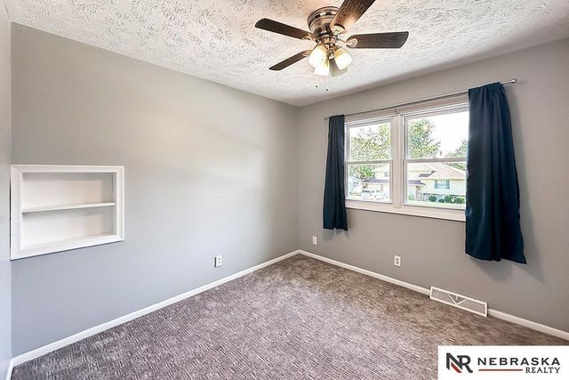 1414 S 163rd Street, Omaha, NE 68130