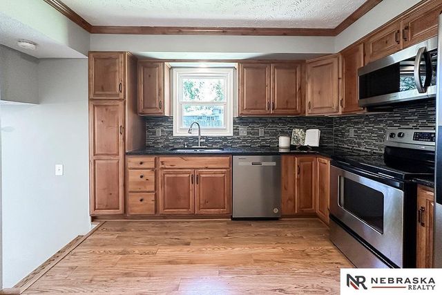 1414 S 163rd Street, Omaha, NE 68130