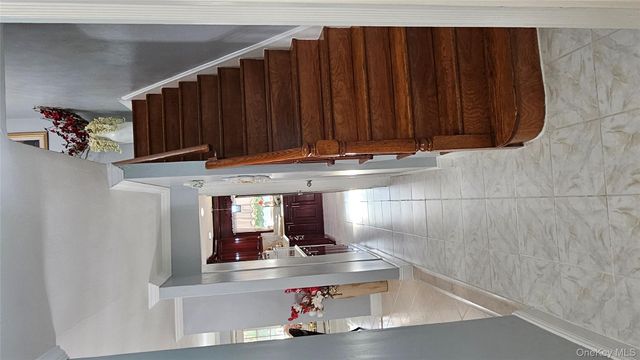 2533 Fish Avenue, Bronx, NY 10469