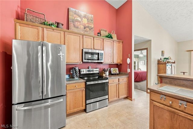 3712 Heron Drive, Lorain, OH 44053