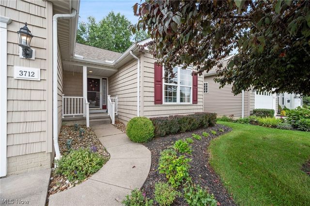 3712 Heron Drive, Lorain, OH 44053