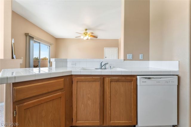 2113 Echo Bay Street 201, Las Vegas, NV 89128