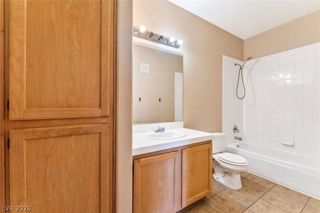 2113 Echo Bay Street 201, Las Vegas, NV 89128