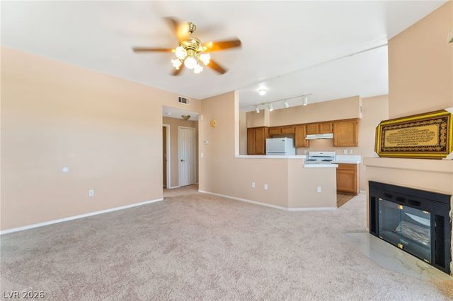 2113 Echo Bay Street 201, Las Vegas, NV 89128