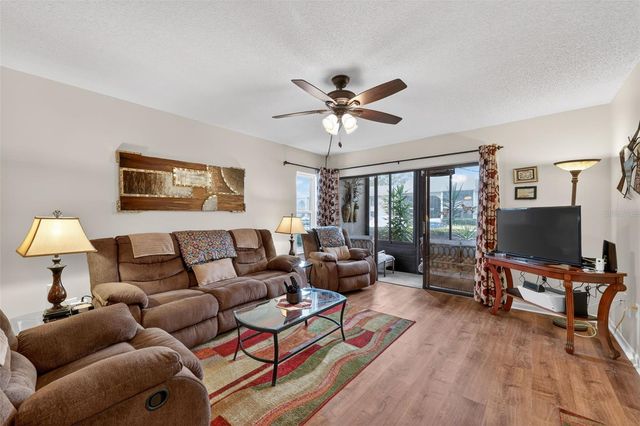 1258 PINE RIDGE CIRCLE W D1, Tarpon Springs, FL 34688