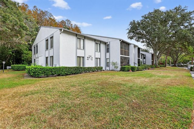 1258 PINE RIDGE CIRCLE W D1, Tarpon Springs, FL 34688