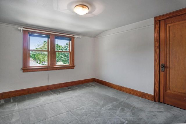 7003 W Mt Vernon AVENUE, Milwaukee, WI 53213