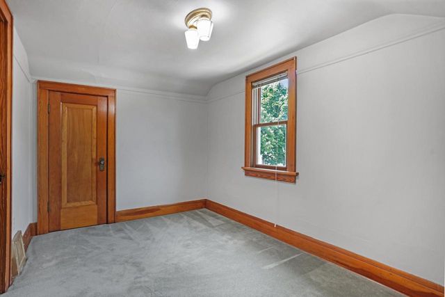 7003 W Mt Vernon AVENUE, Milwaukee, WI 53213