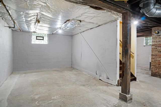 7003 W Mt Vernon AVENUE, Milwaukee, WI 53213