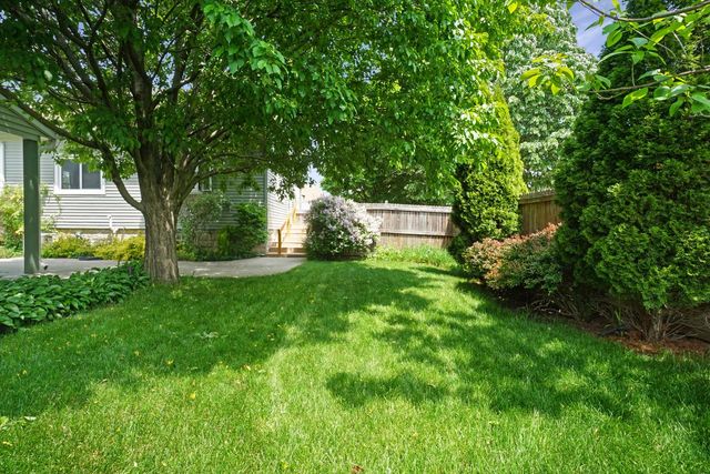 7003 W Mt Vernon AVENUE, Milwaukee, WI 53213