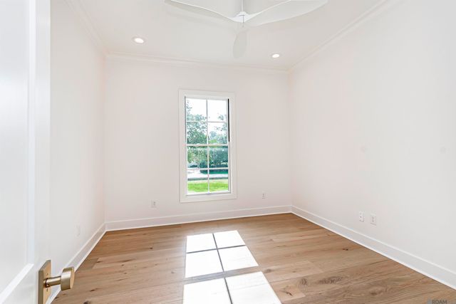 7855 Highland Rd, Baton Rouge, LA 70808