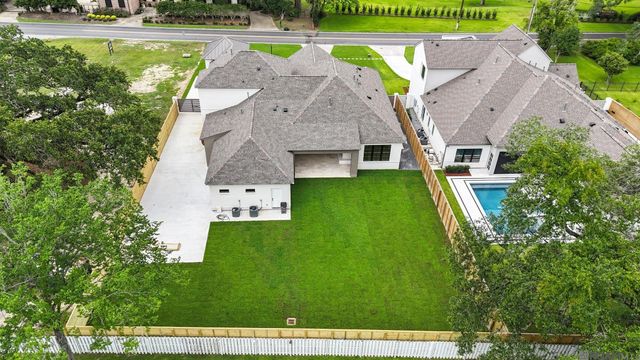 7855 Highland Rd, Baton Rouge, LA 70808