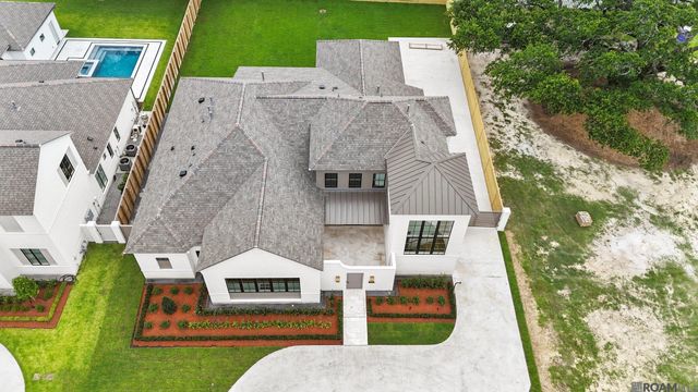 7855 Highland Rd, Baton Rouge, LA 70808